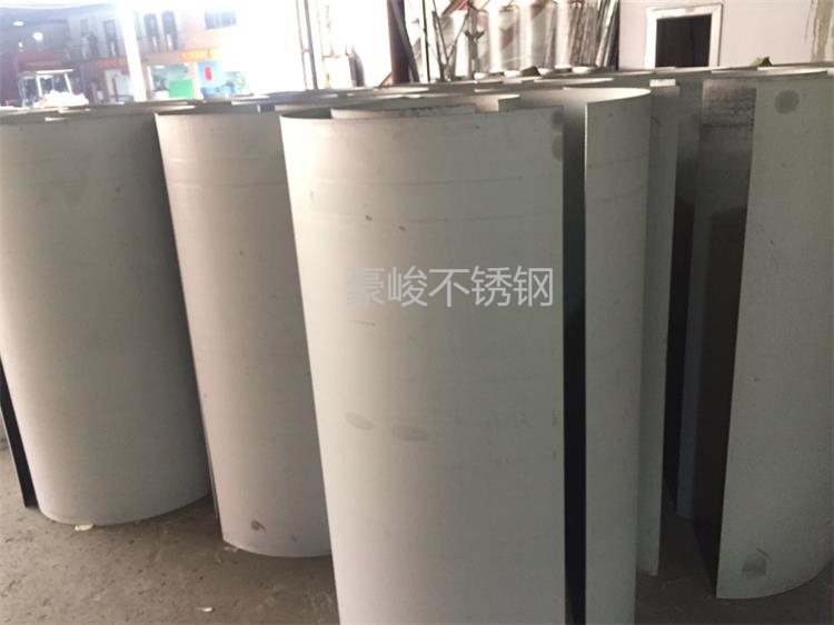 豪峻鈑金卷圓加工，品質(zhì)把控未來(lái)！
