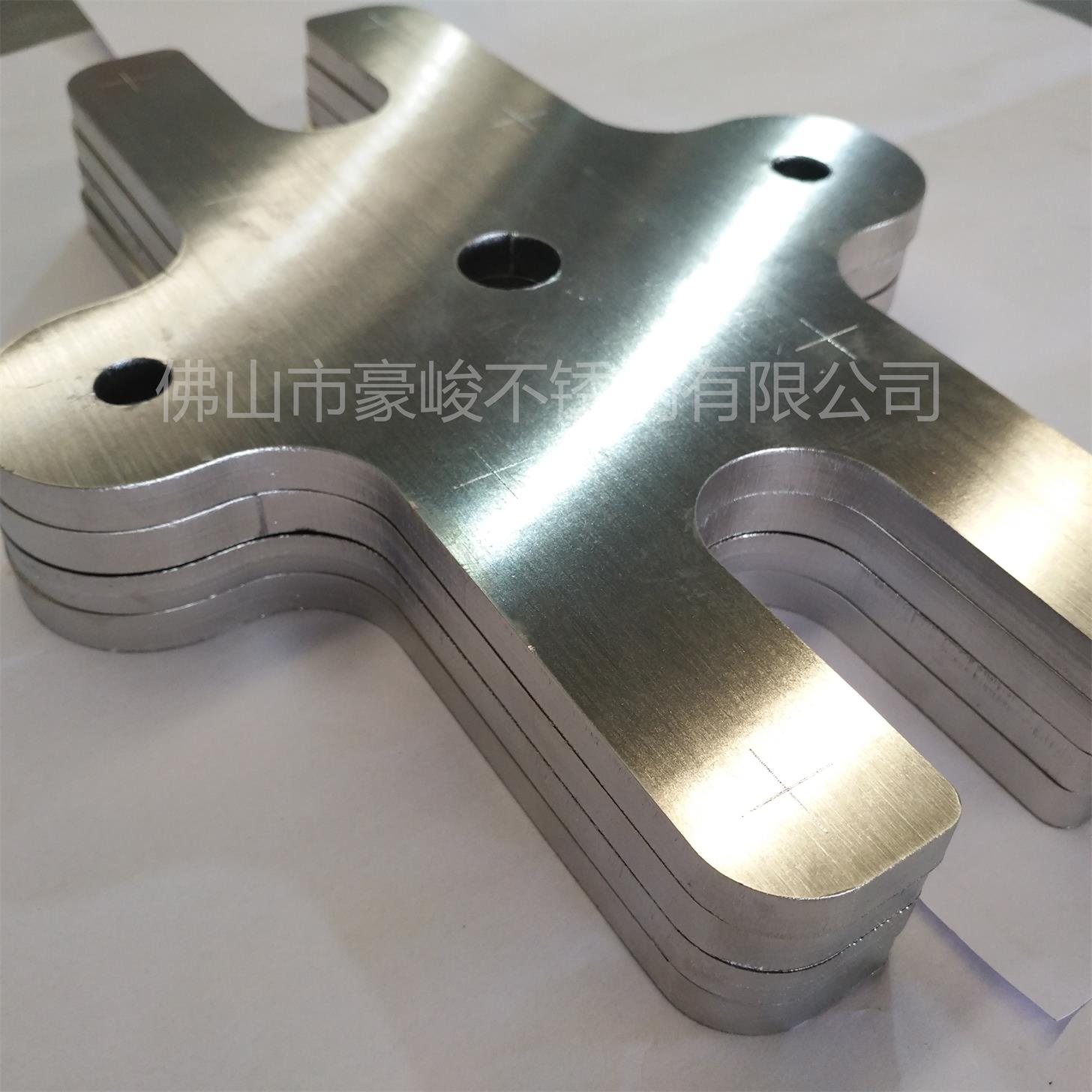 鍍鋅板是怎么用激光切割呢，廣東豪峻一一告訴你