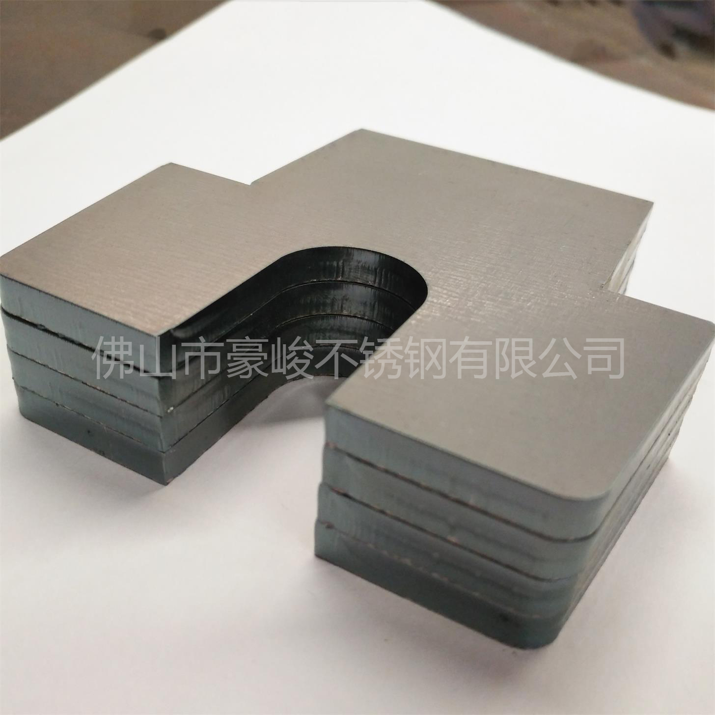 激光切割加工鐵板的好處是什么你知道嗎？豪峻一一告訴你